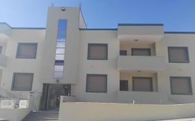 Noor Apartment